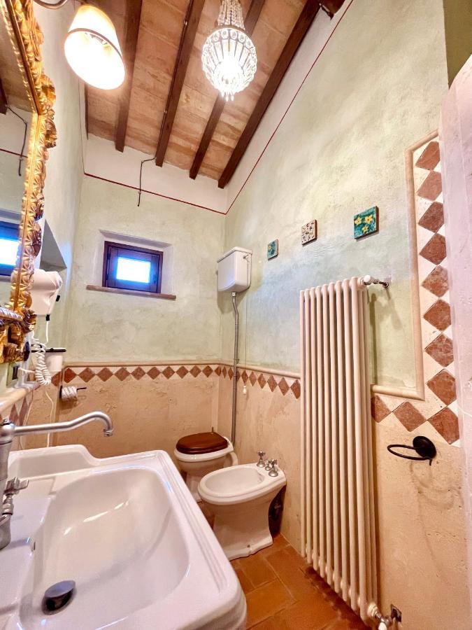Casale Baldelli Apartments Castiglione del Lago Luaran gambar