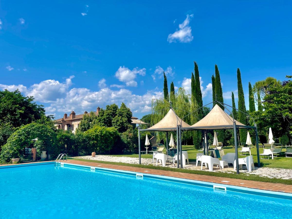 Casale Baldelli Apartments Castiglione del Lago Luaran gambar