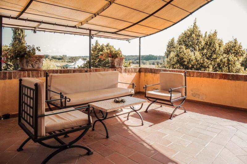 Casale Baldelli Apartments Castiglione del Lago Luaran gambar